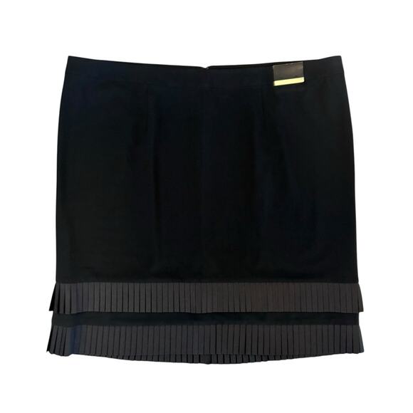 NWT Lane Bryant Black Straight Skirt Double Pleated Hem Women’s Plus Size 24 NEW - Picture 1 of 10